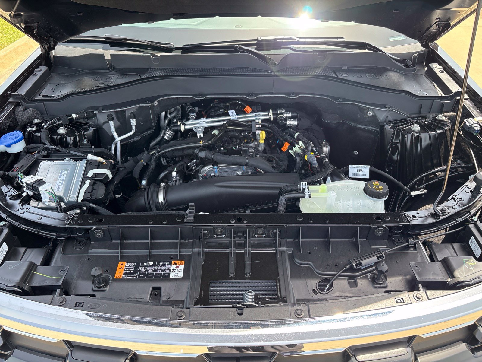 New 2026 Ford Explorer Active w/ Active Comfort Package RWD image 24