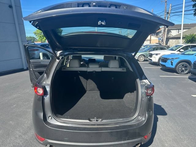 Used 2017 MAZDA CX-5 Touring w/ Preferred Equipment Package AWD/4WD image 18