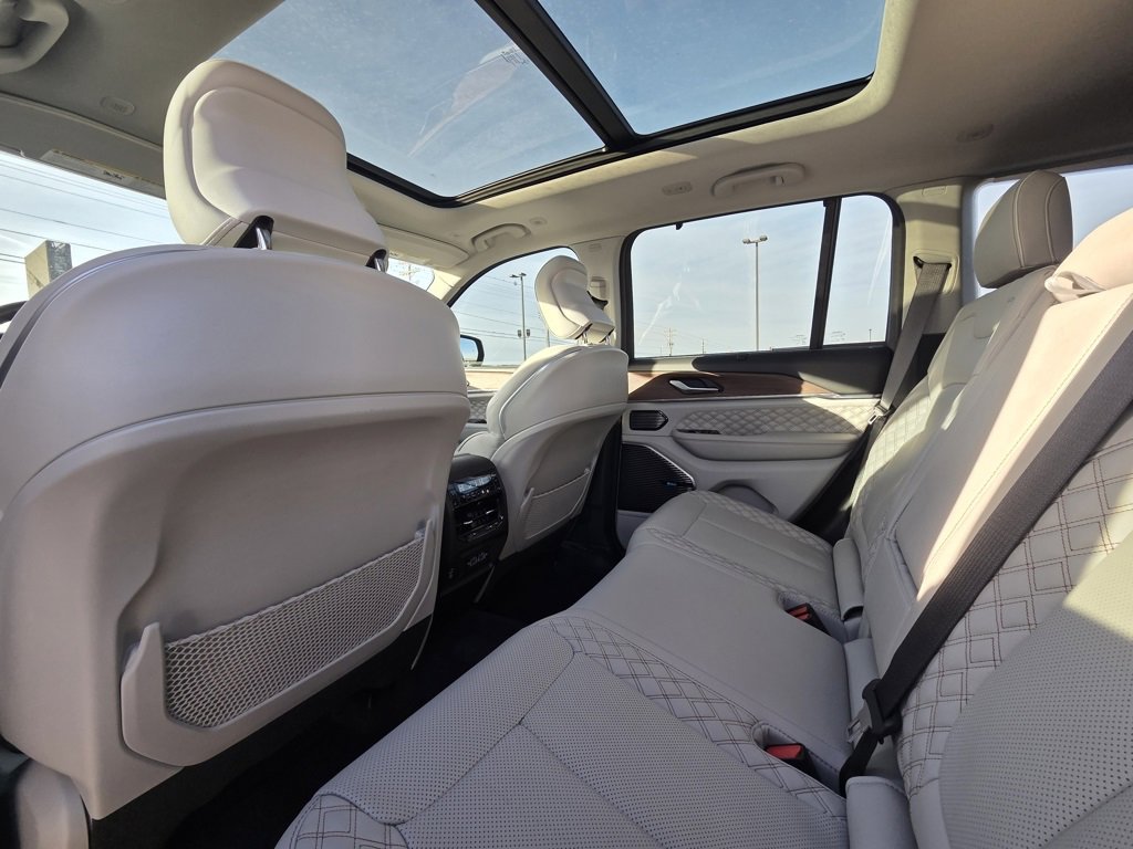 Used 2022 Jeep Grand Cherokee Summit w/ Advanced Protech Group IV image 25