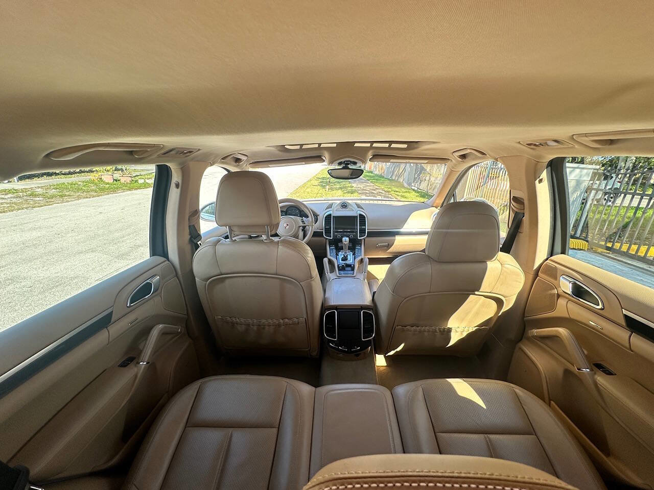 Used 2014 Porsche Cayenne Diesel image 17