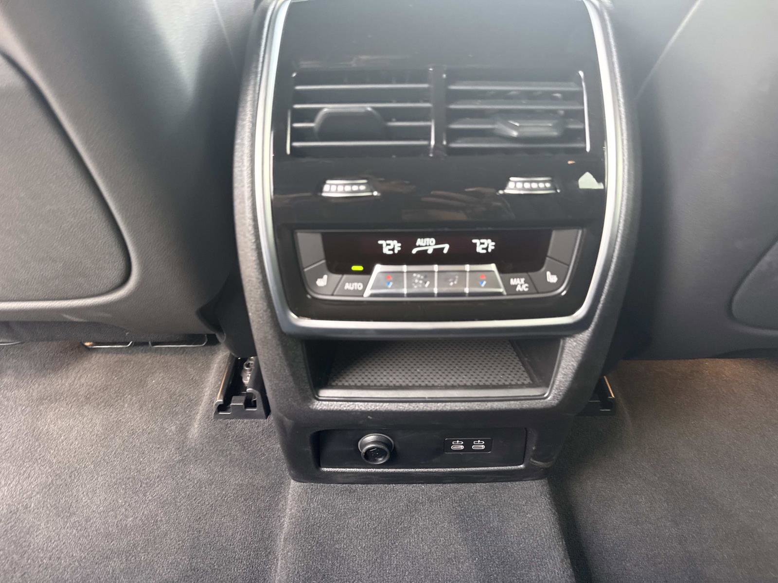 Certified 2026 BMW X5 sDrive40i w/ Climate Comfort Package image 16