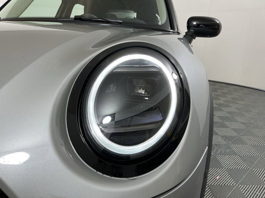 New 2026 MINI Cooper 4-Door Hardtop image 3