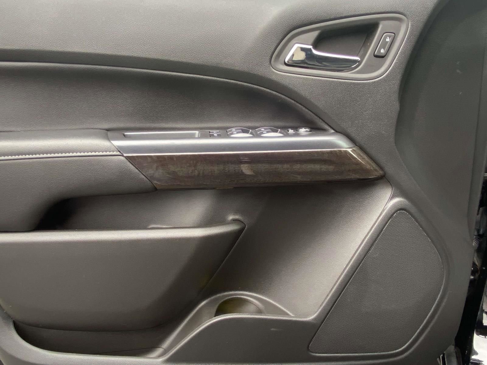 Used 2022 GMC Canyon Elevation w/ Elevation Premium Package image 17