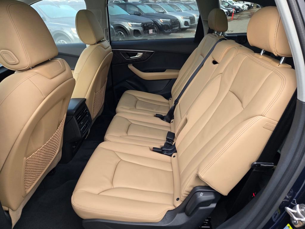 New 2026 Audi Q7 2.0T Premium AWD/4WD image 10
