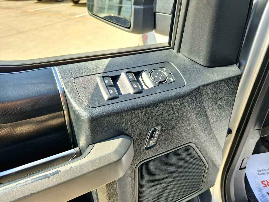 Used 2018 Ford F150 Raptor image 19