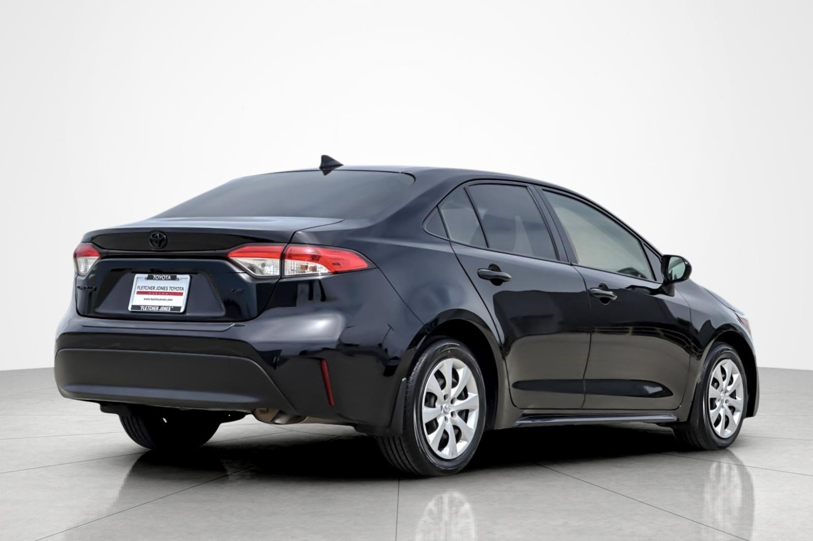 Certified 2023 Toyota Corolla LE w/ Carpet Mat Package (TMS) image 5