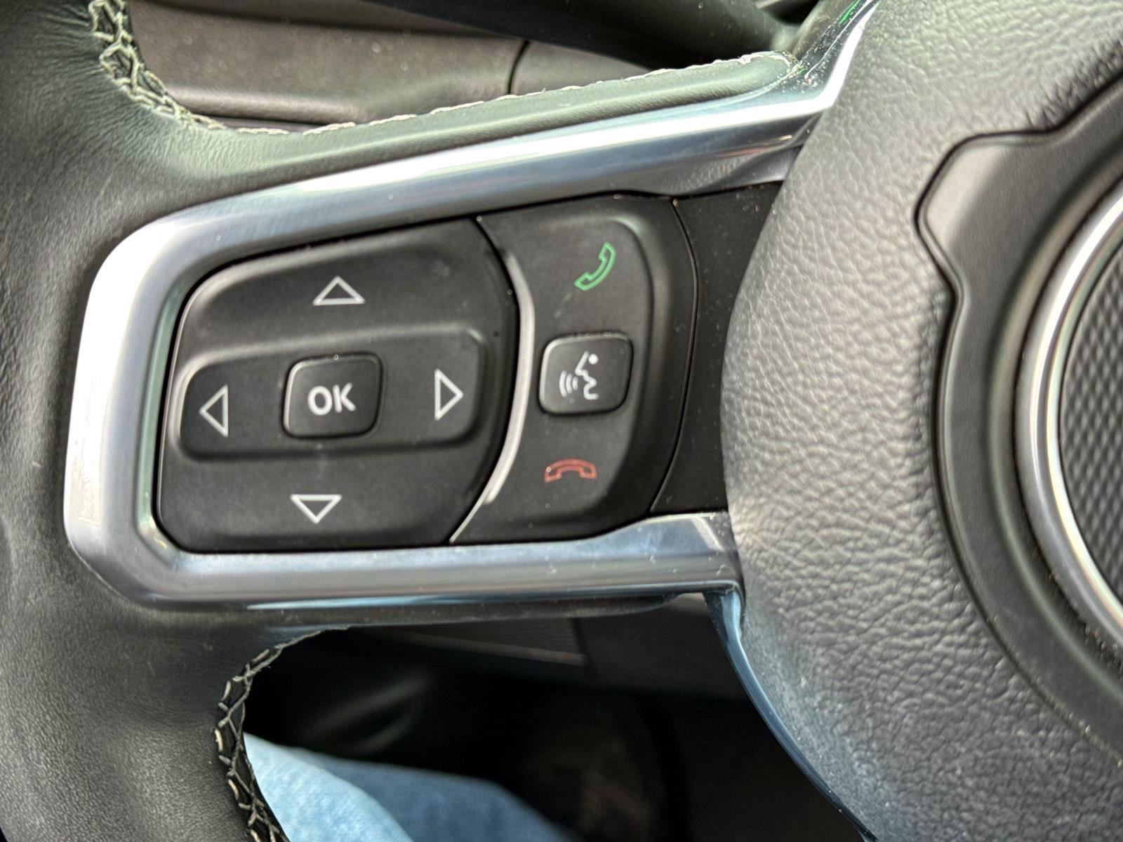 Used 2023 Jeep Wrangler Unlimited Sahara w/ Cold Weather Group image 18