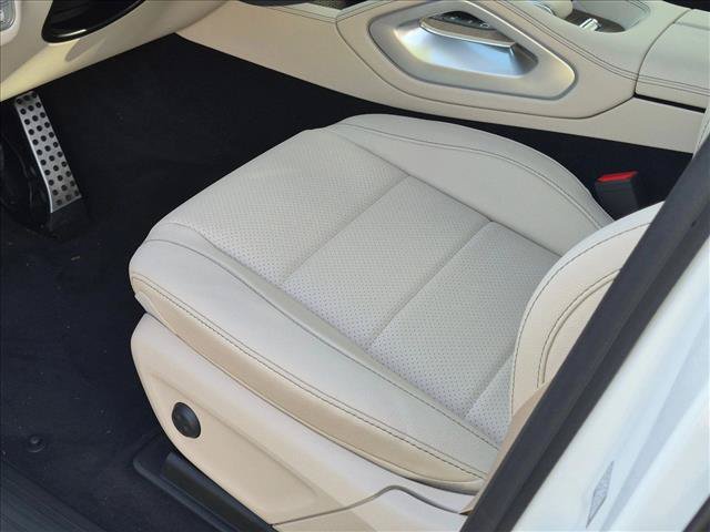 New 2026 Mercedes-Benz GLS 450 4MATIC image 4