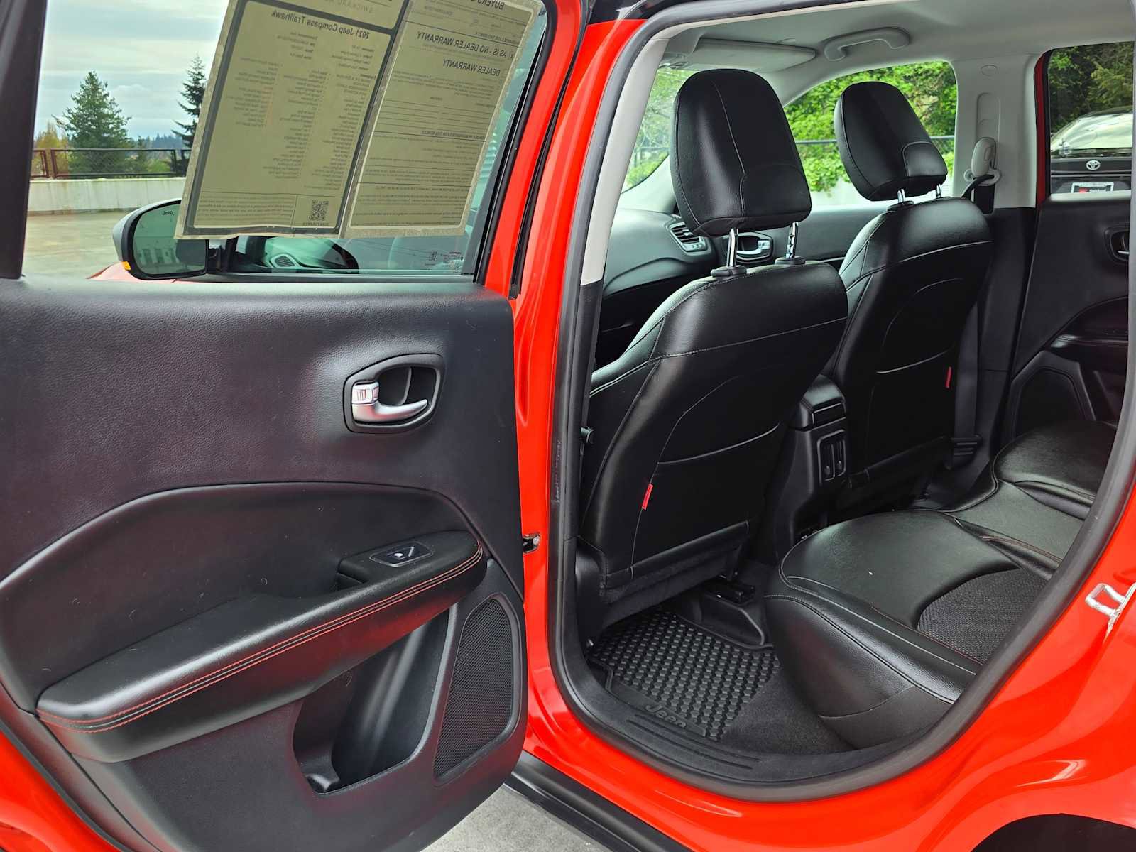 Used 2021 Jeep Compass Trailhawk image 15