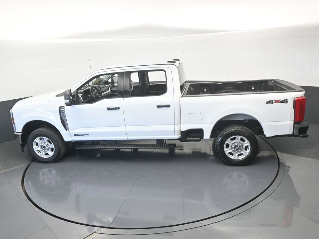 Used 2025 Ford F250 XLT image 52