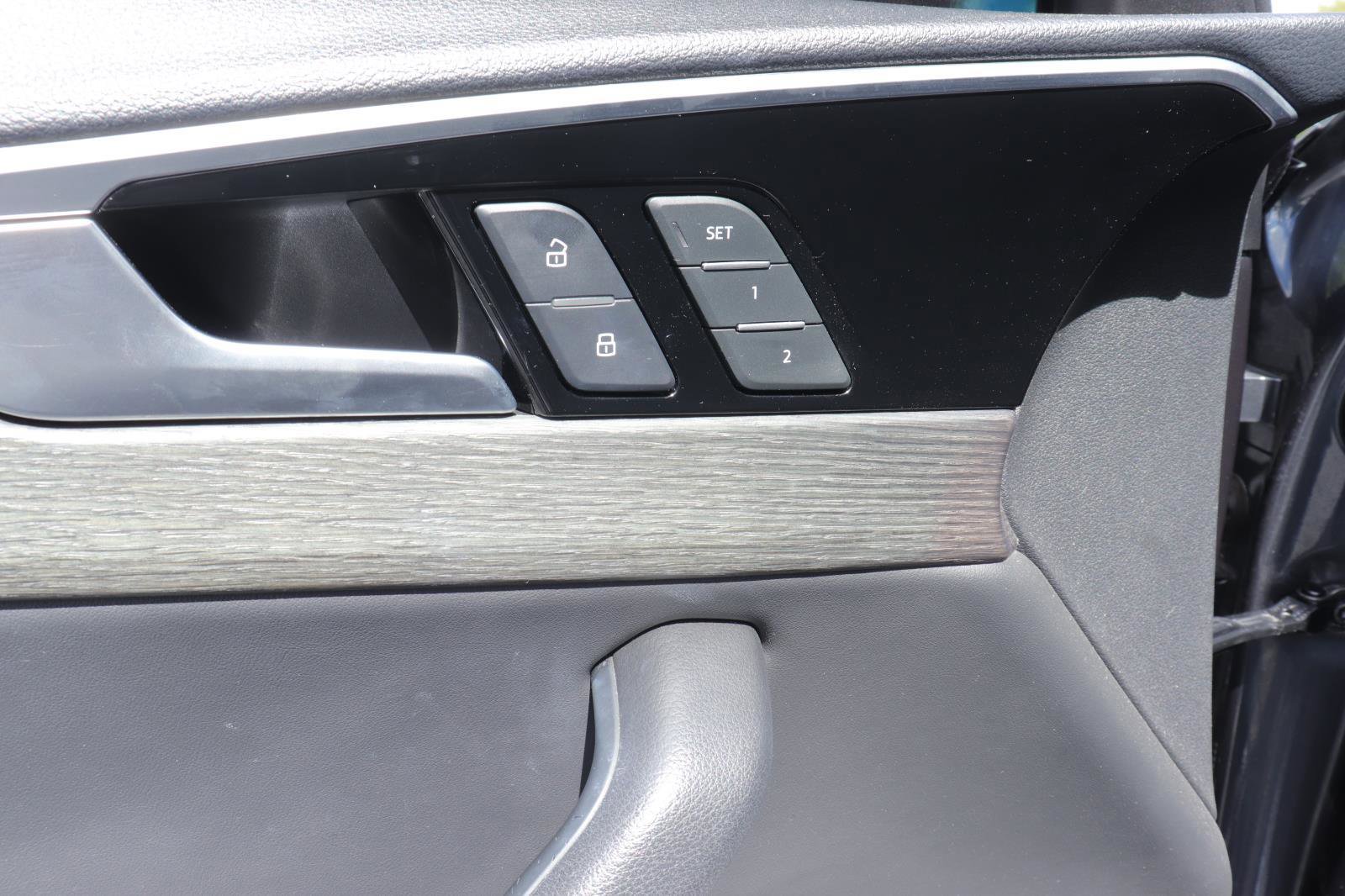 Used 2020 Audi A4 2.0T Premium w/ Convenience Package image 23