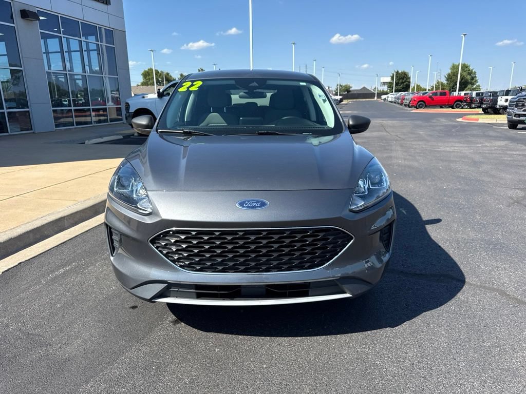 Used 2022 Ford Escape SE w/ Convenience Package FWD image 9