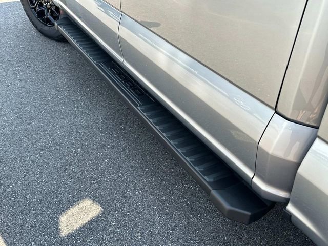 New 2025 Ford F150 Lariat w/ FX4 Off-Road Package image 17