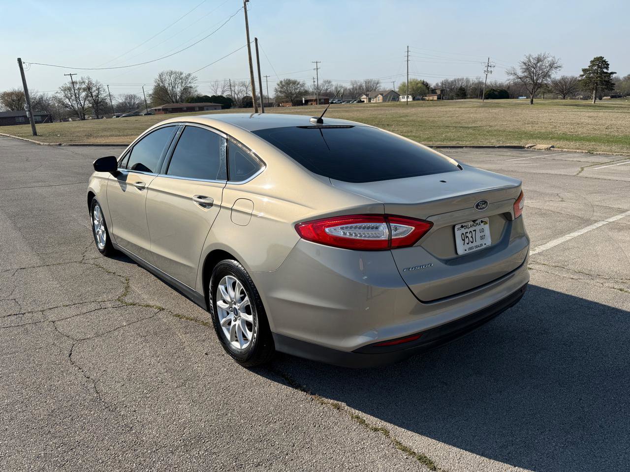 Used 2015 Ford Fusion S FWD image 6