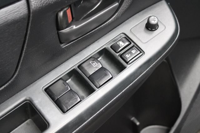Used 2014 Subaru Impreza 2.0i AWD/4WD image 9