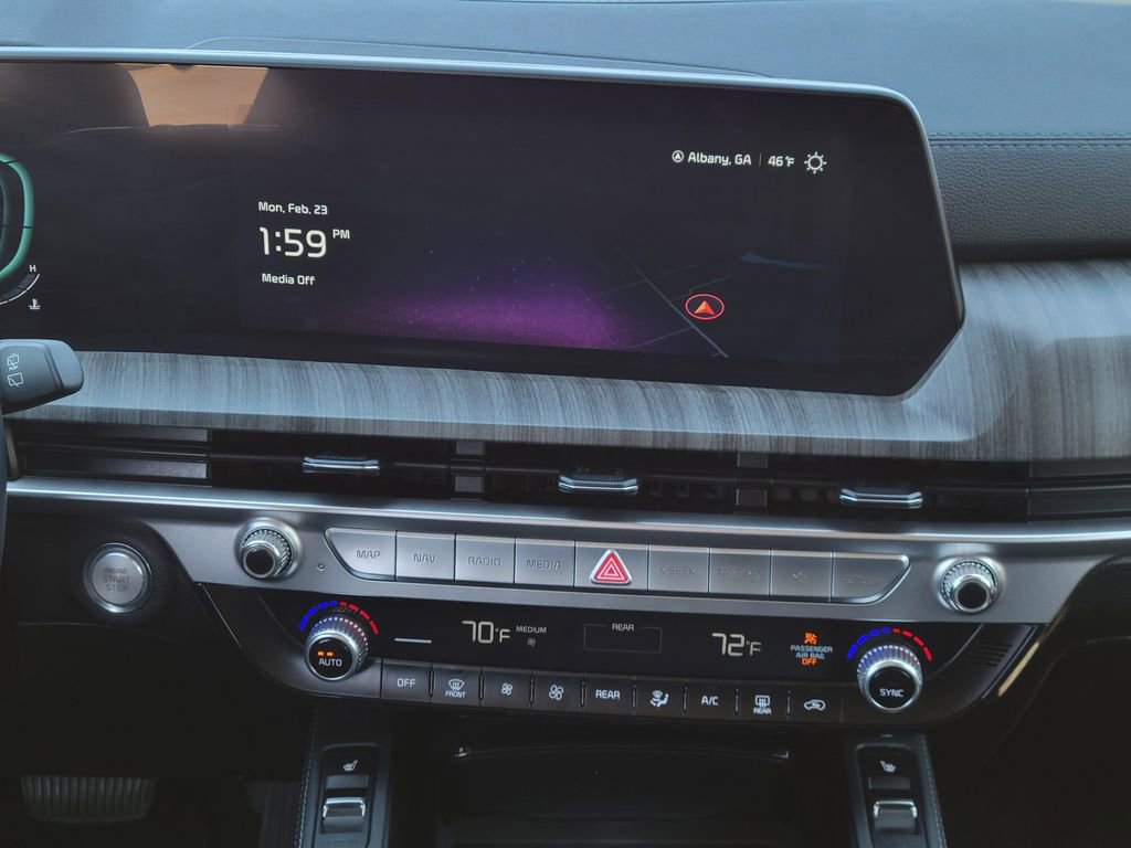 Used 2024 Kia Telluride EX w/ EX Captain's Chair Package image 22