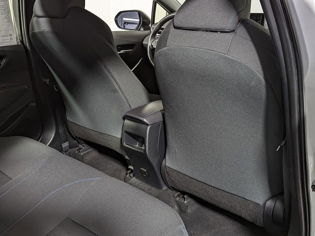 Used 2022 Toyota Corolla SE image 36