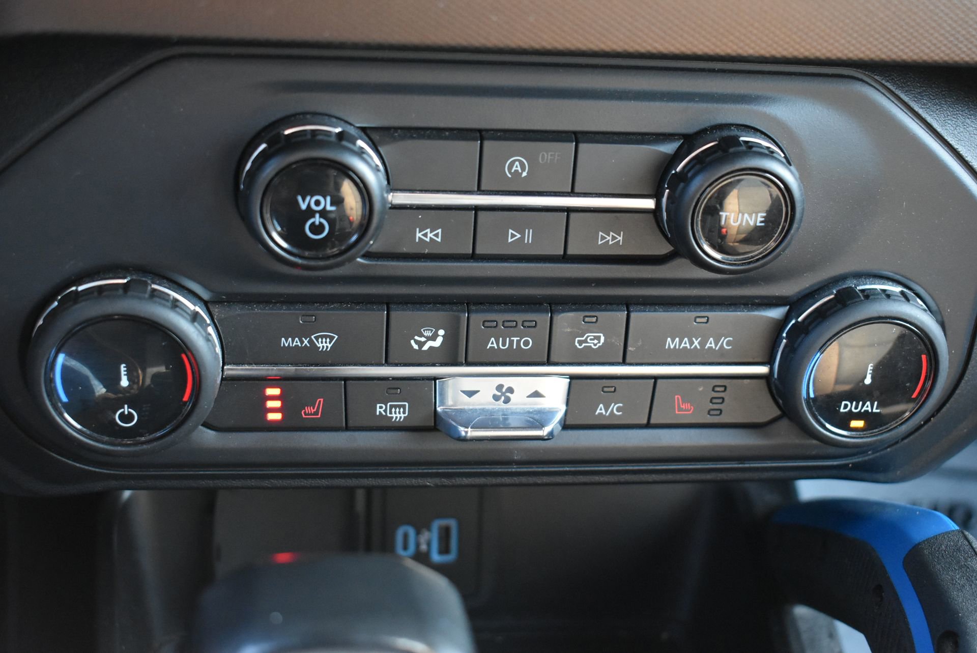 Certified 2022 Ford Bronco Outer Banks image 26