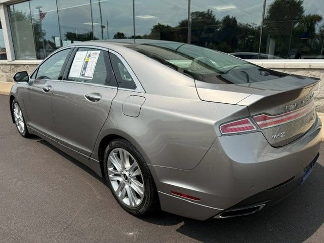 Used 2016 Lincoln MKZ w/ Equipment Group 200A Select FWD image 4