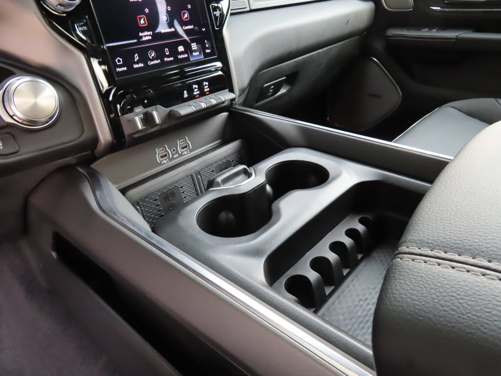 New 2027 RAM 1500 Laramie w/ Night Edition AWD/4WD image 6