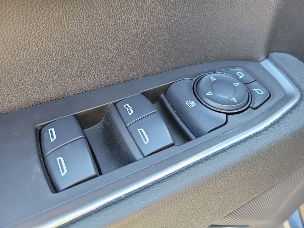 Used 2024 Chevrolet Silverado 1500 LT AWD/4WD image 19