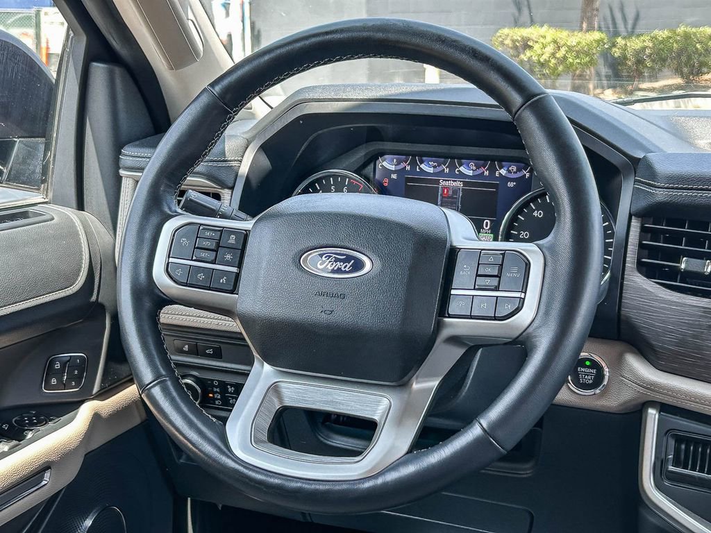 Used 2024 Ford Expedition Limited RWD image 19