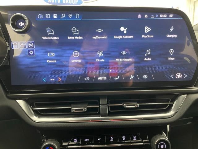 New 2026 Chevrolet Equinox EV LT image 3