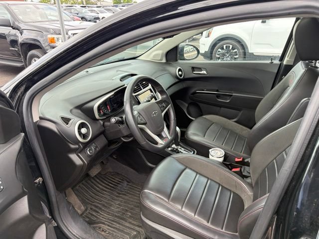 Used 2019 Chevrolet Sonic Premier w/ Driver Confidence Package FWD image 10