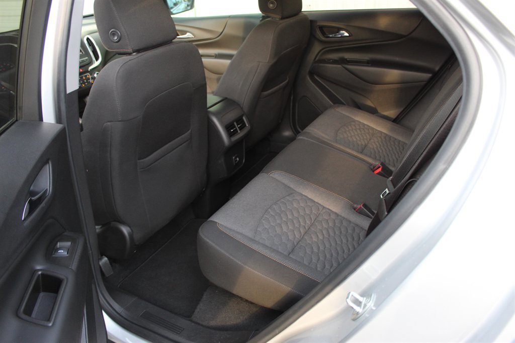 Used 2020 Chevrolet Equinox LT FWD image 7