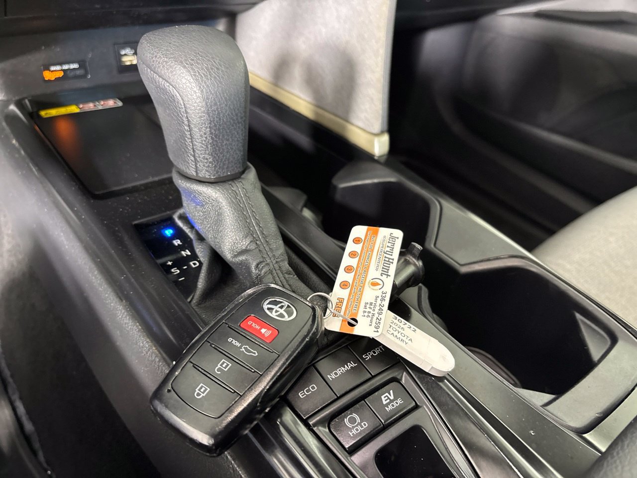 Used 2026 Toyota Camry LE FWD image 20