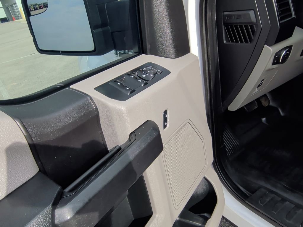 Used 2015 Ford F150 XL w/ Equipment Group 101A Mid image 11