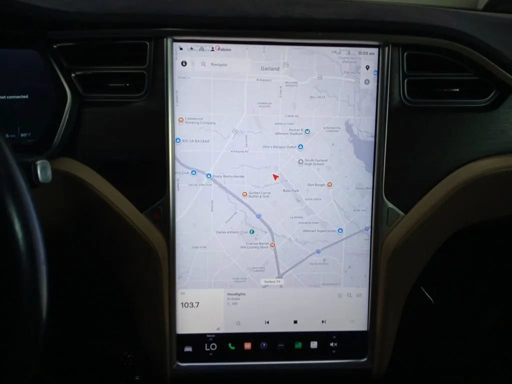 Used 2016 Tesla Model S 85D AWD/4WD image 21