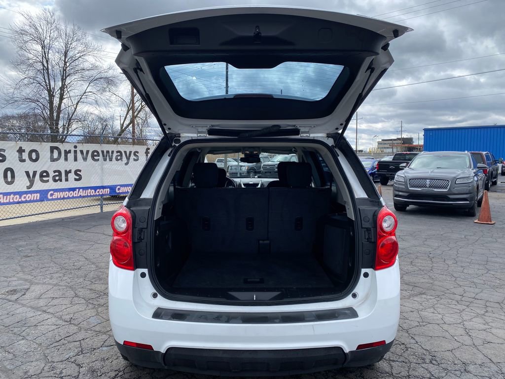Used 2015 Chevrolet Equinox LS FWD image 3