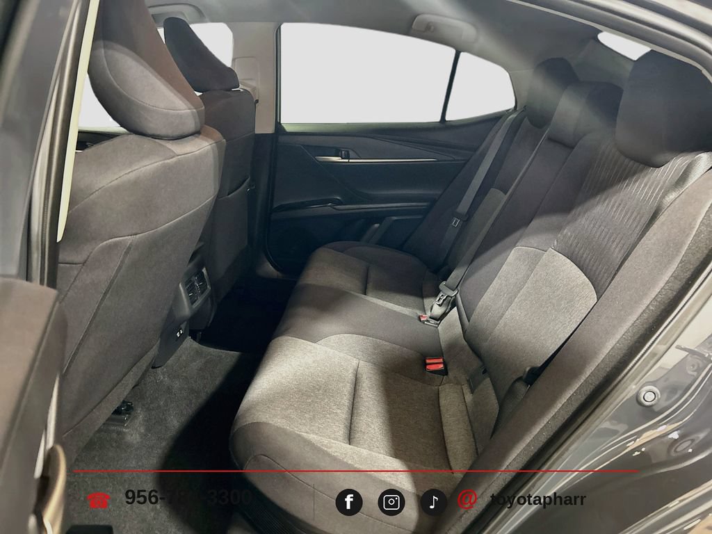 Used 2025 Toyota Camry LE FWD image 21
