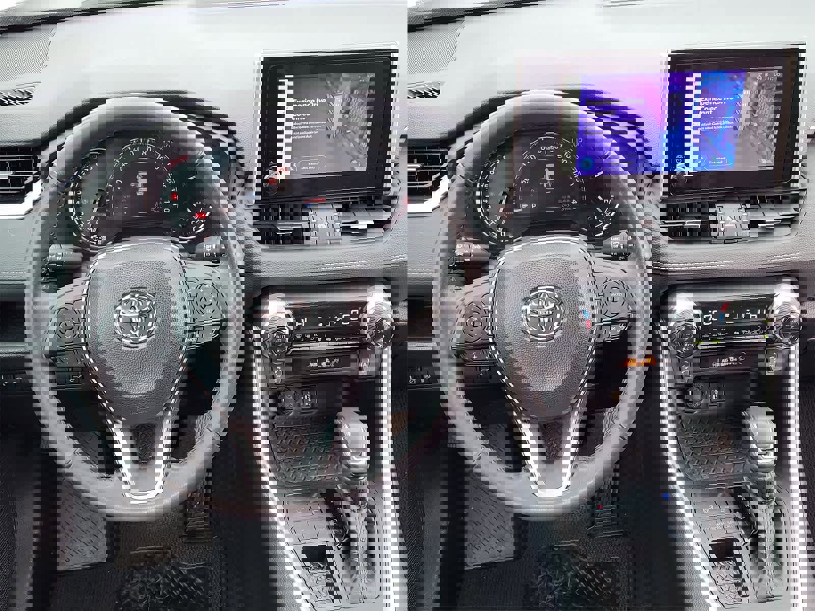 Used 2024 Toyota RAV4 XLE Premium image 26