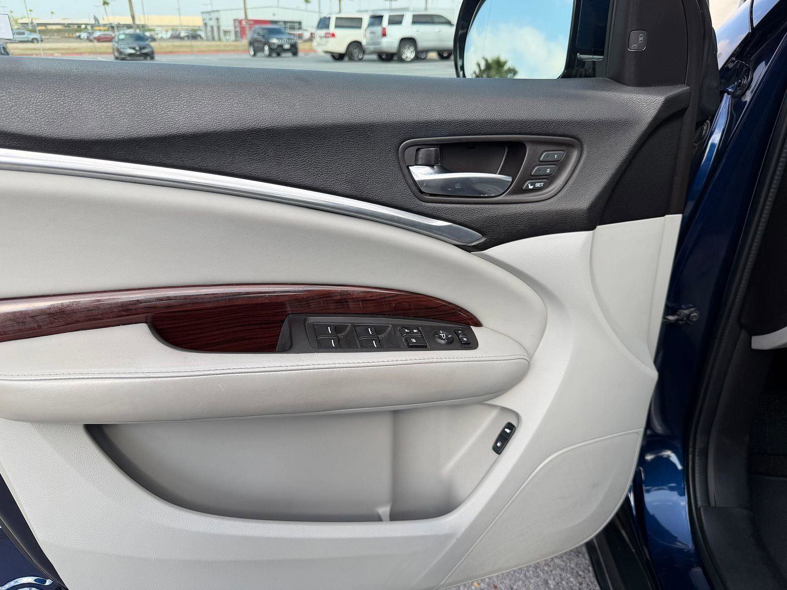 Used 2016 Acura MDX FWD w/ Advance & Entertainment image 7