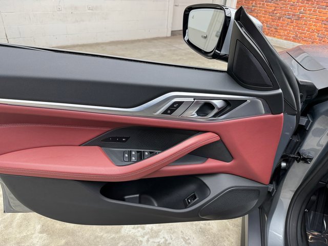 Used 2023 BMW i4 eDrive35 w/ Premium Package image 10