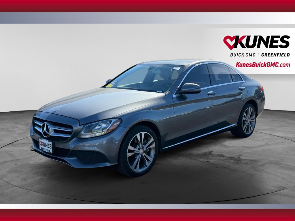 Used 2017 Mercedes-Benz C 300 4MATIC Sedan image 4