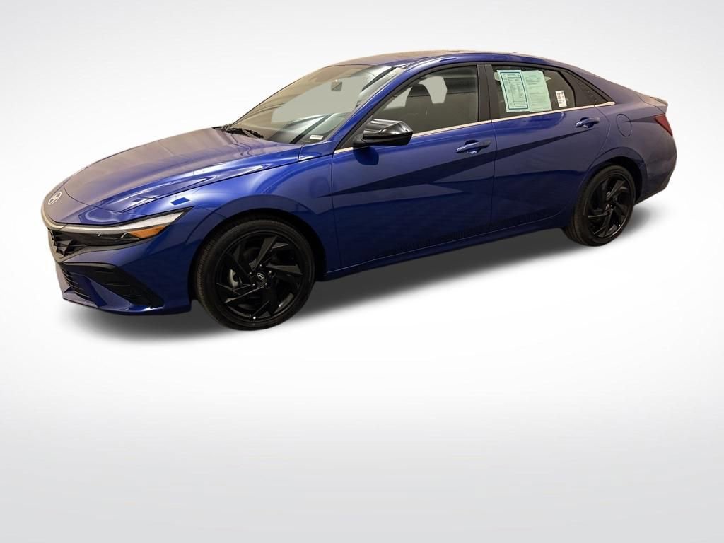 Certified 2026 Hyundai Elantra SEL Sport image 9