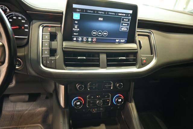 Used 2021 Chevrolet Suburban LT w/ Luxury Package AWD/4WD image 15
