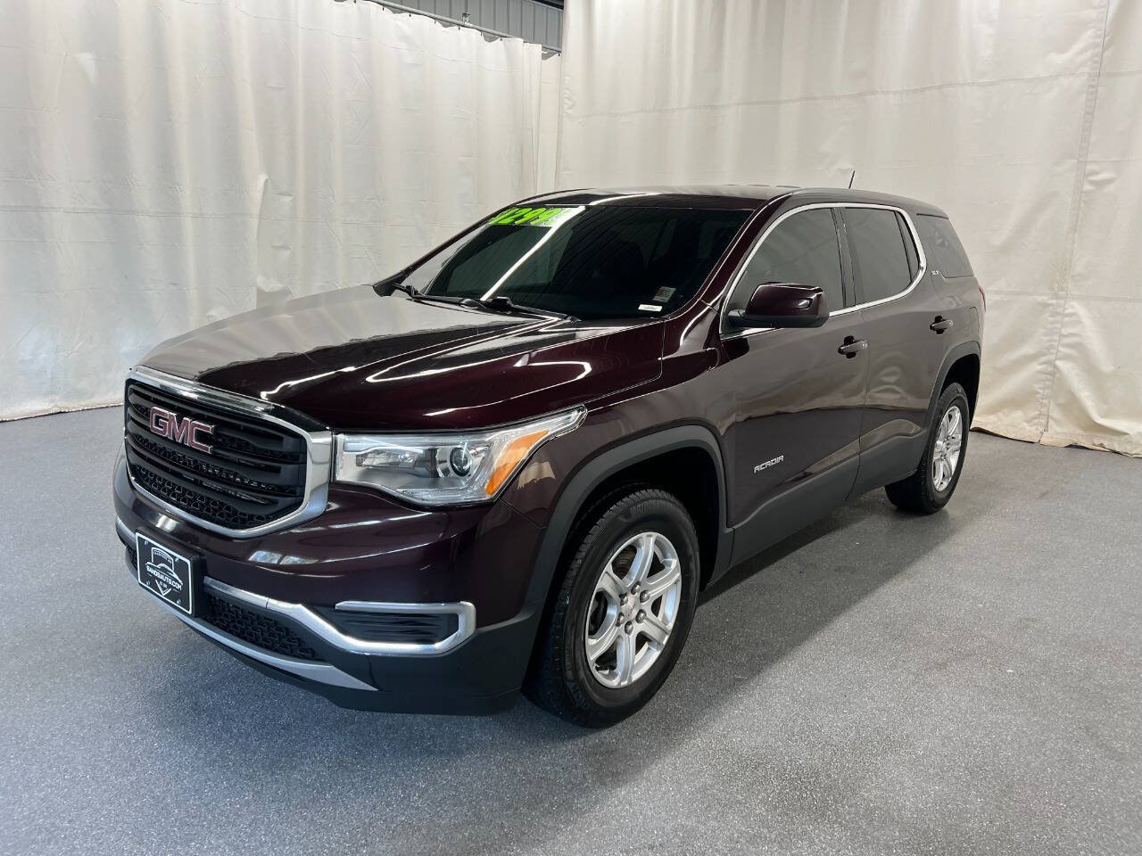 Used 2018 GMC Acadia SLE w/ LPO, Floor Liner Package