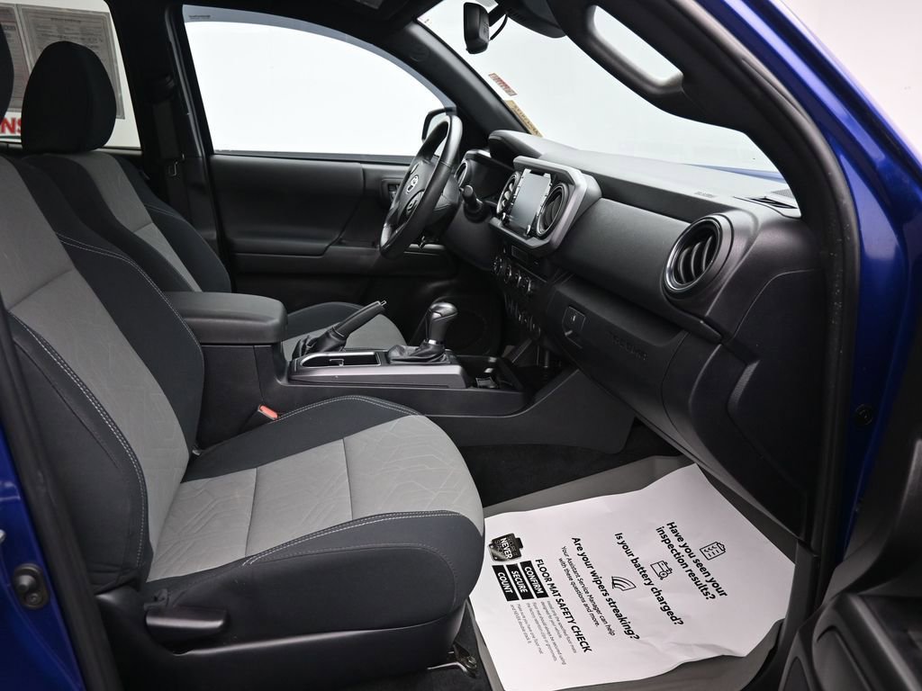 Used 2023 Toyota Tacoma TRD Off-Road w/ Technology Package image 13
