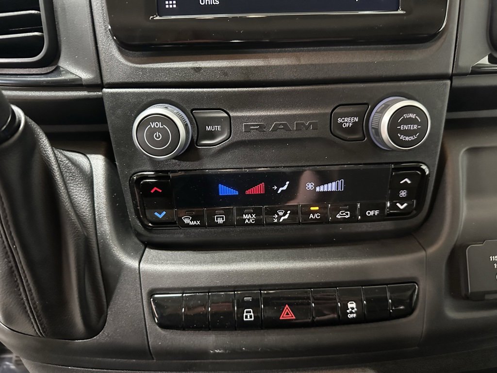 New 2024 RAM ProMaster 3500 w/ Convenience Group image 30