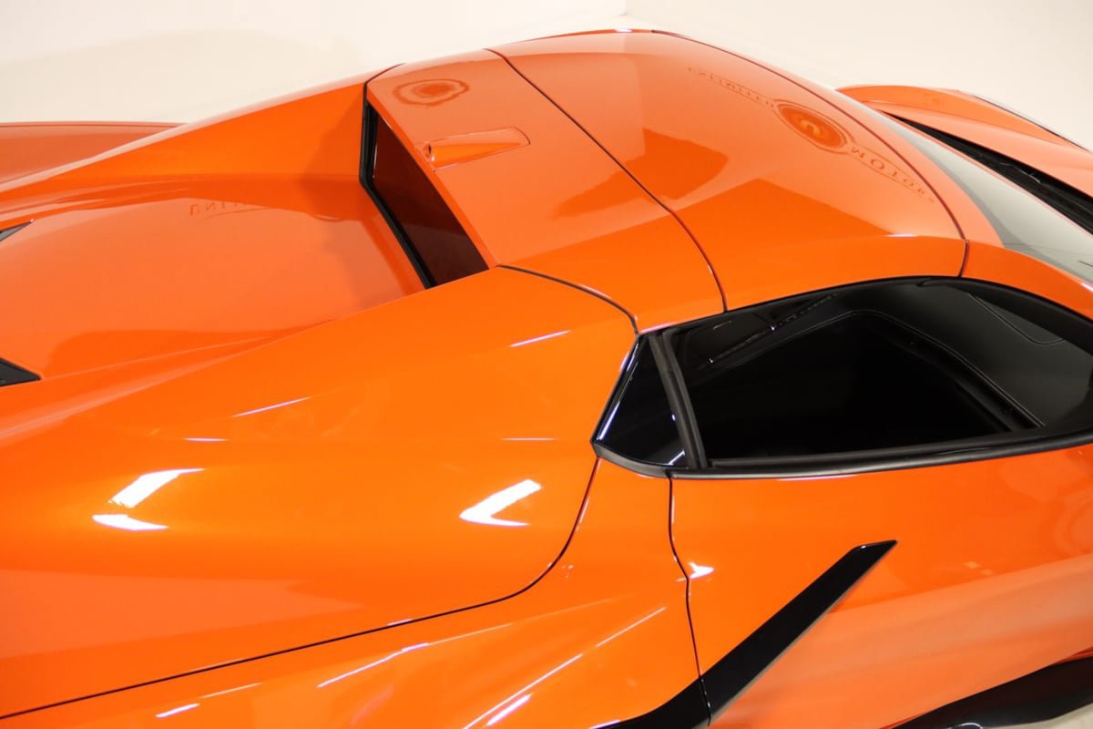 Used 2025 Chevrolet Corvette Z06 RWD image 11