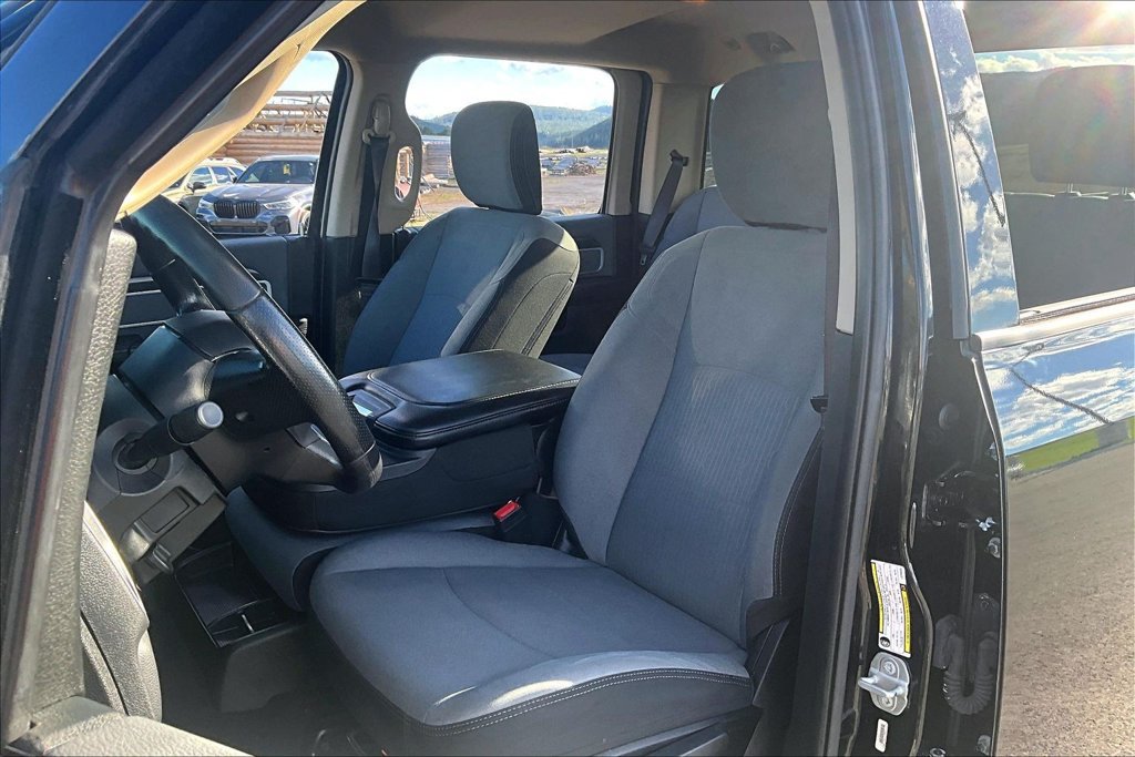 Used 2020 RAM 3500 Big Horn AWD/4WD image 26