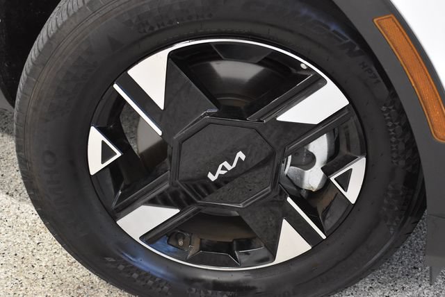 Used 2026 Kia Sportage LX AWD/4WD image 28