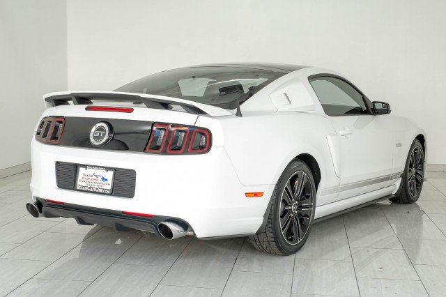 Used 2014 Ford Mustang GT Premium w/ Electronics Package RWD image 6