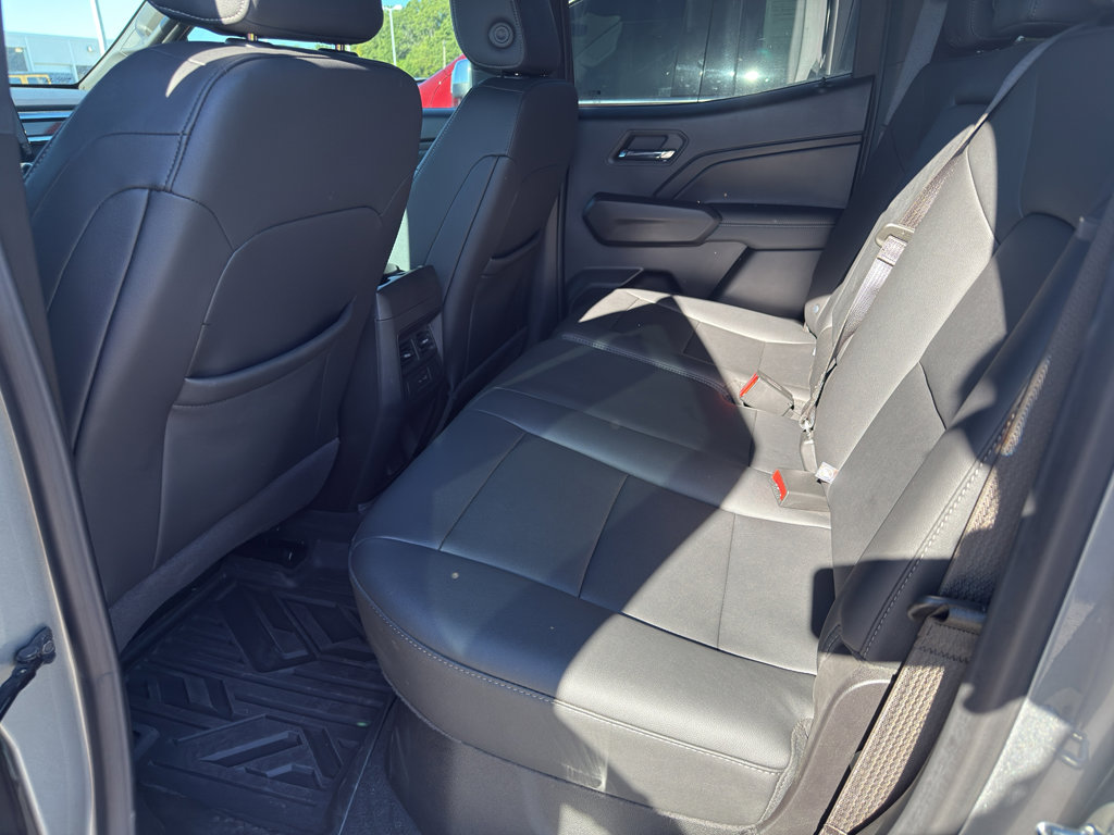 Used 2024 GMC Canyon Elevation w/ Elevation Premium Package image 8