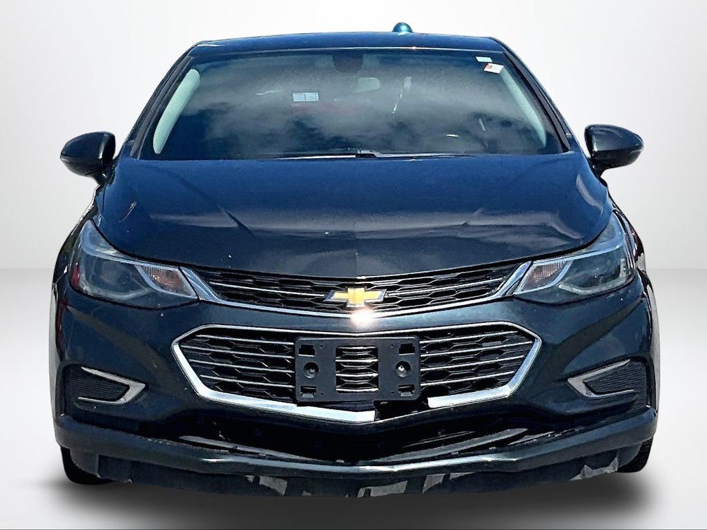 Used 2017 Chevrolet Cruze Premier FWD image 4