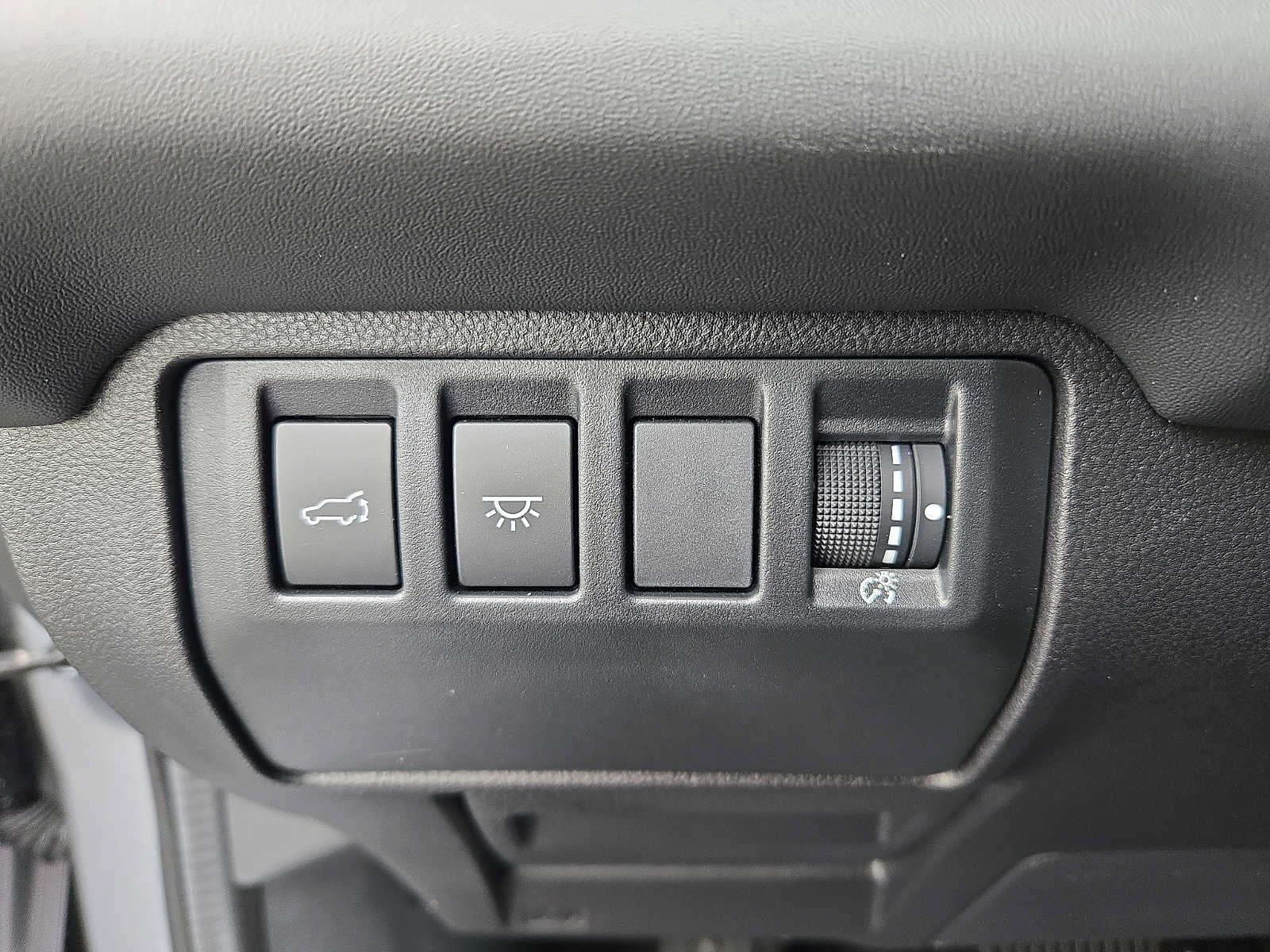 Used 2025 Subaru Ascent Limited AWD/4WD image 25